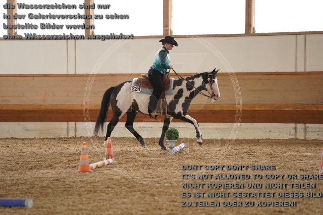 s_A_901719.JPG